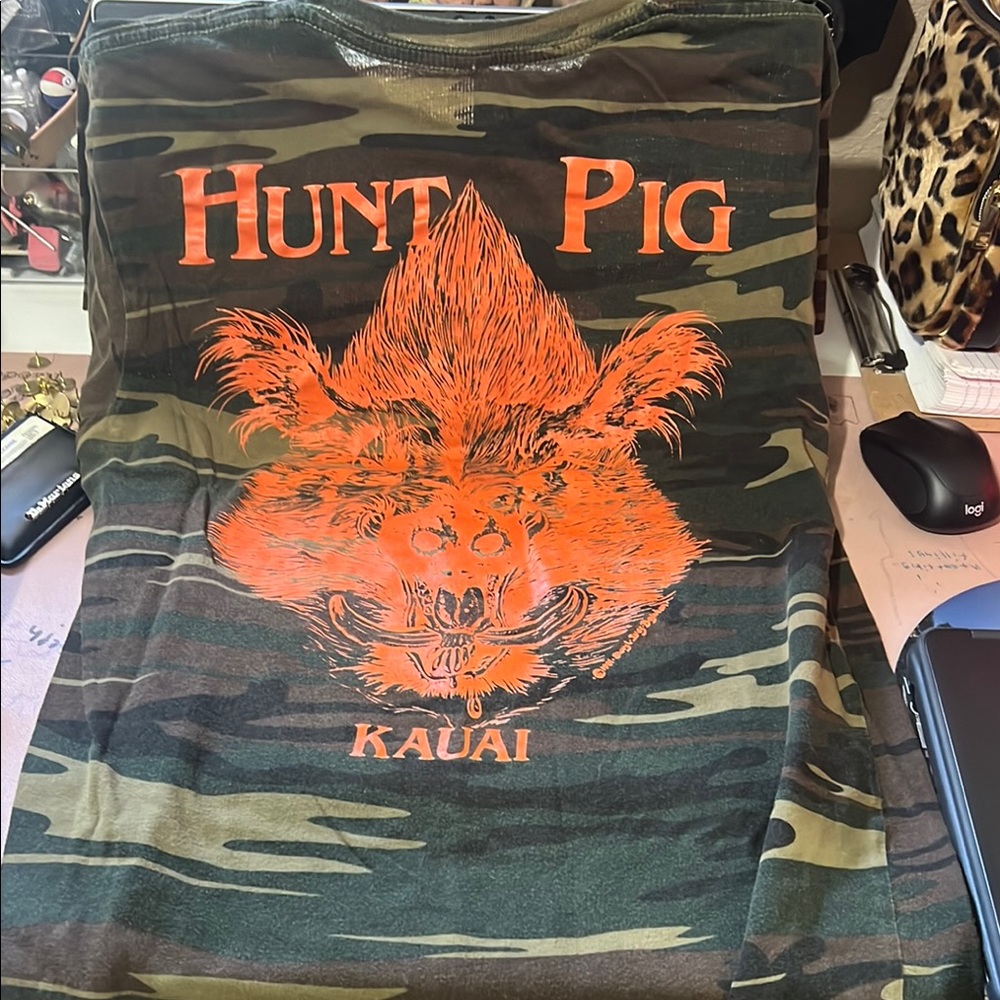 Camo Hunt Pig Kauai Kids Shirt